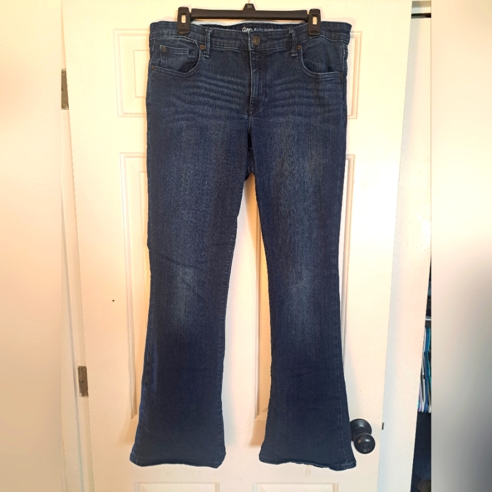 Womens GAP size 14 bootcut dark wash jeans